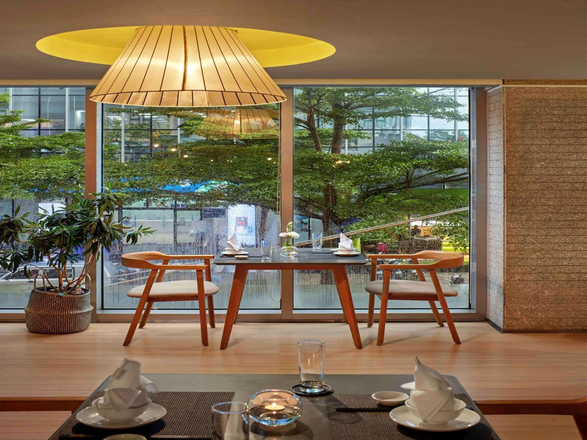 Novotel Living Saigon South Ho-Chi-Minh-Stadt Exterior foto