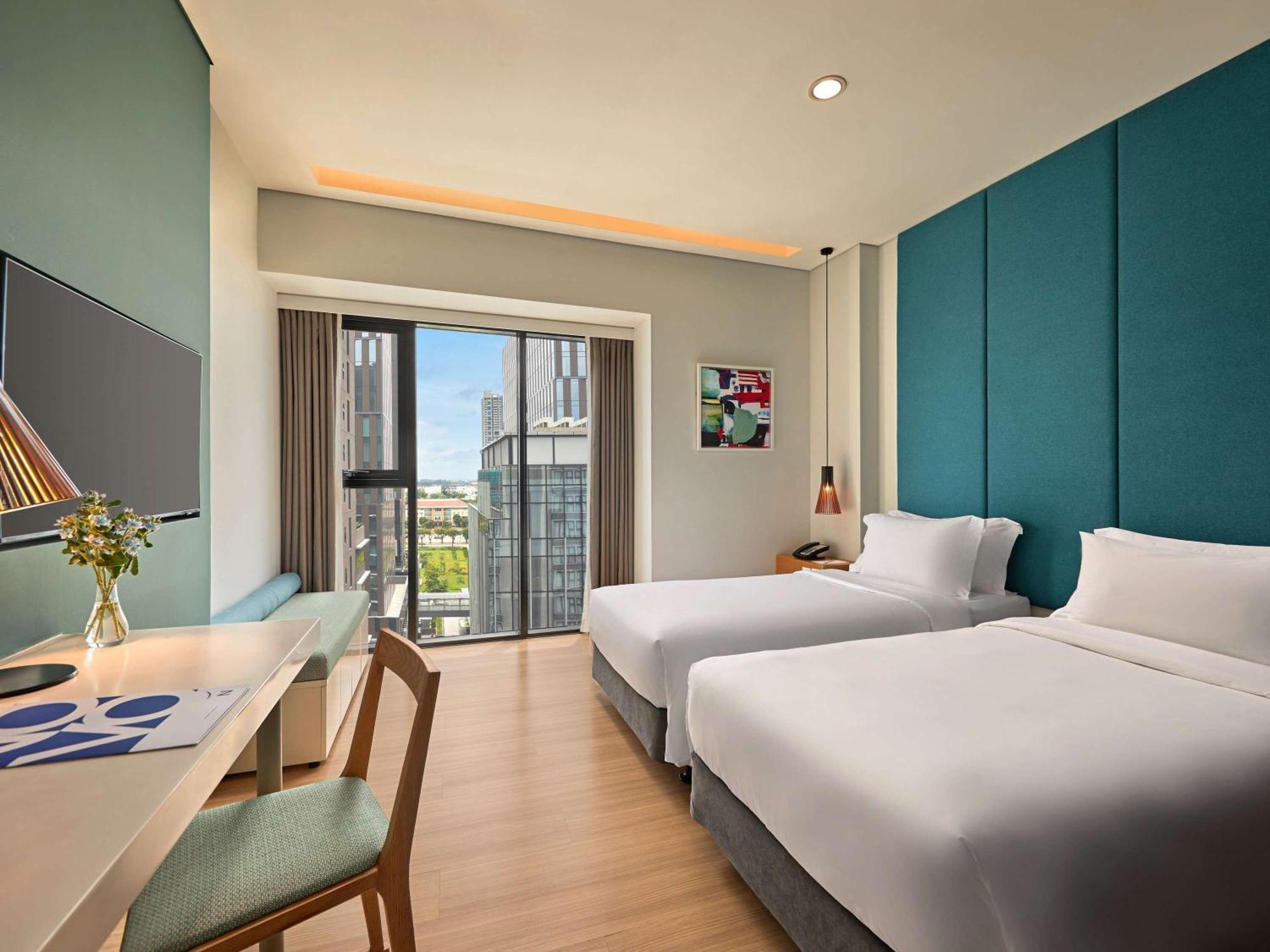 Novotel Living Saigon South Ho-Chi-Minh-Stadt Exterior foto