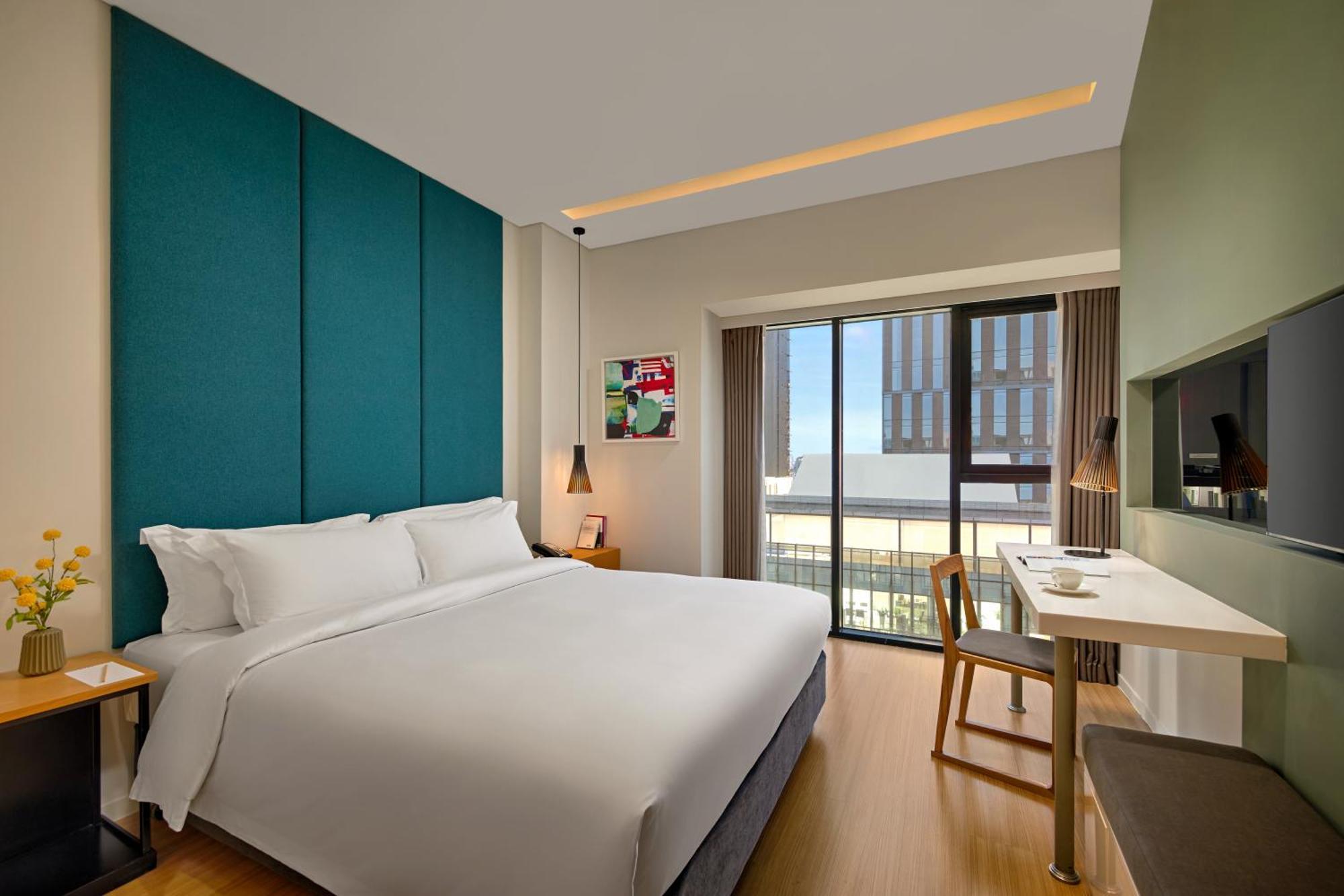 Novotel Living Saigon South Ho-Chi-Minh-Stadt Exterior foto