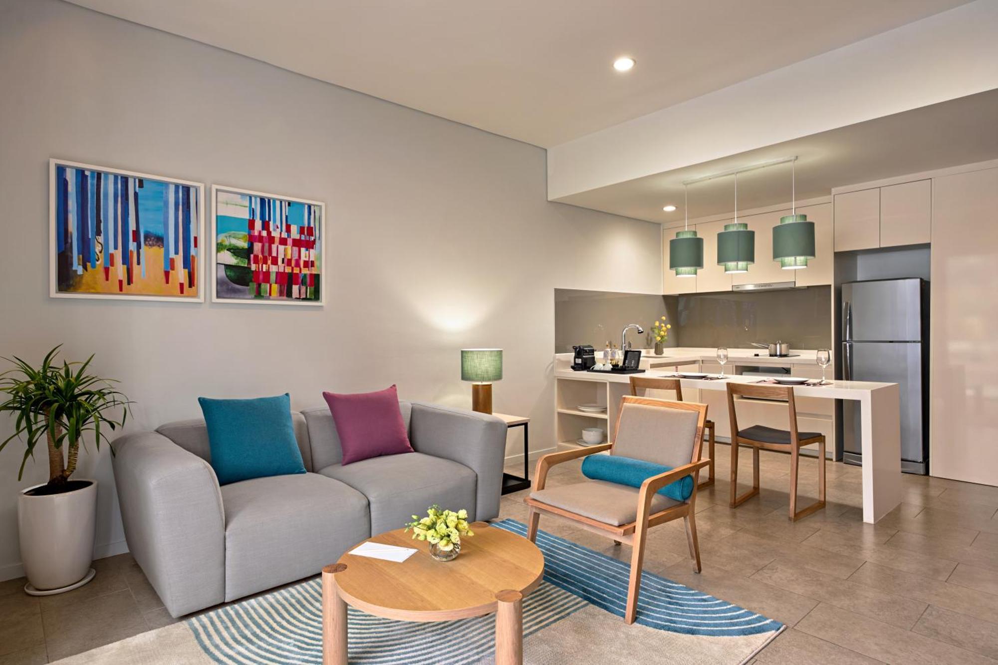 Novotel Living Saigon South Ho-Chi-Minh-Stadt Exterior foto