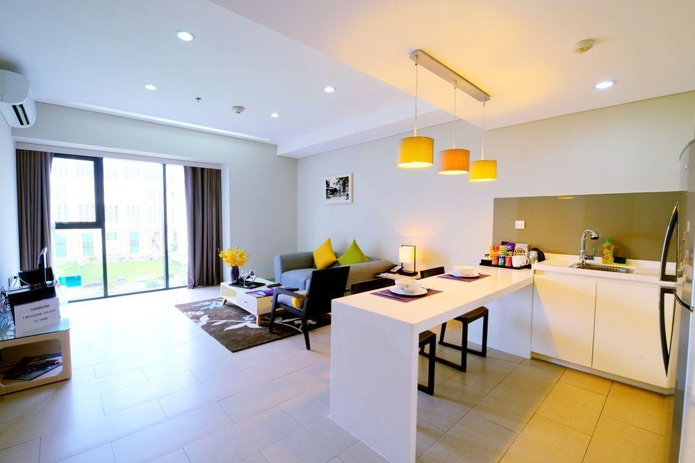 Novotel Living Saigon South Ho-Chi-Minh-Stadt Exterior foto