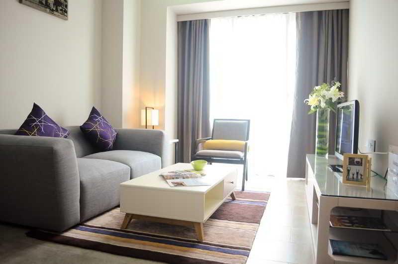 Novotel Living Saigon South Ho-Chi-Minh-Stadt Exterior foto
